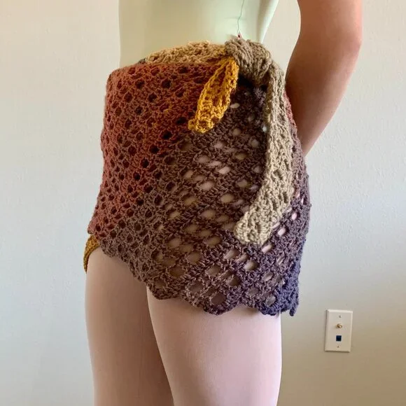 Ballet Crochet Warmup Wrap - Picture 2 of 10